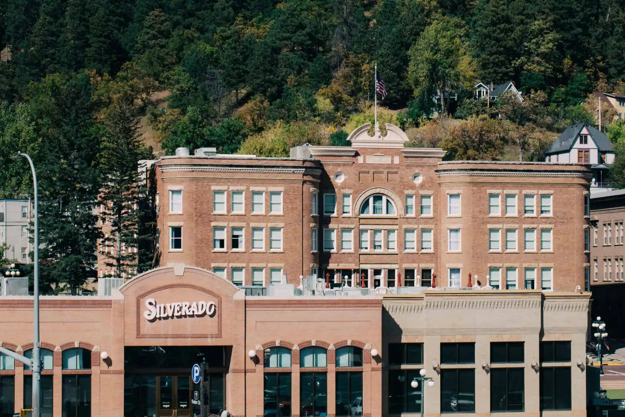 Silverado Franklin Hotel Exterior 2048x1365